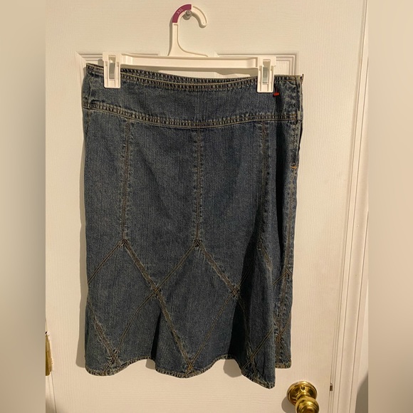 dark wash denim skirt - Picture 1 of 4